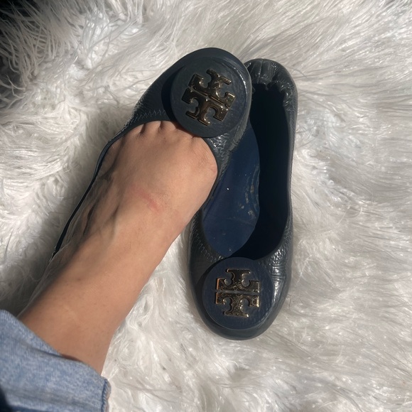 Tory Burch Shoes - Tory Burch Women's Navy Flats with Gold Logo
